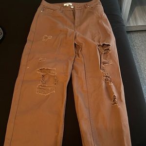 MADDEN NYC Ripped Brown Jeans